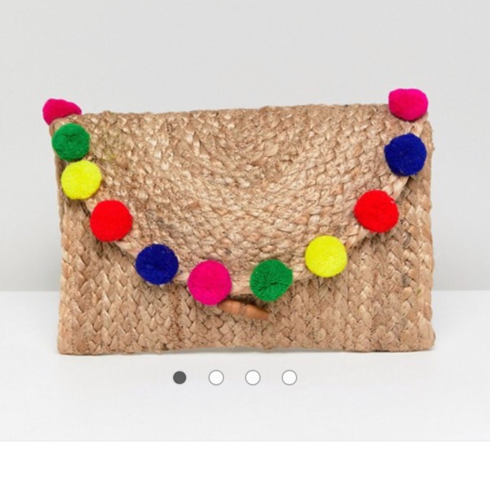 America & Beyond Handmade Pom Pom Beach Clutch Bag